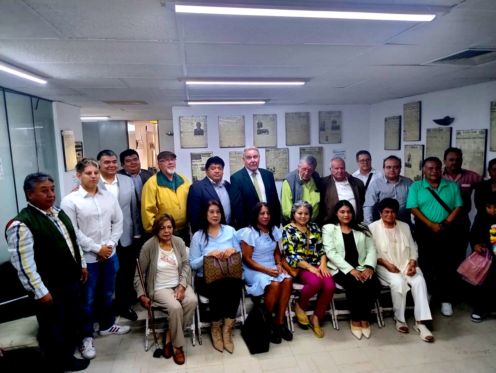 Para las Compañeras y compañeros de la Secciones y Delegaciones del SNRP: